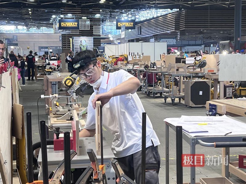 家具设计研发:走在美学与功能的前沿